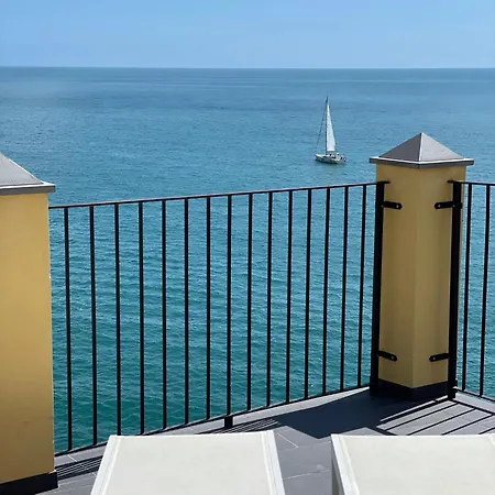 La Polena - Vista Mare 게스트하우스 4*