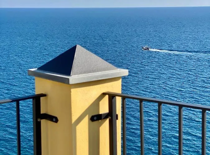 La Polena - Vista Mare 4* Vernazza